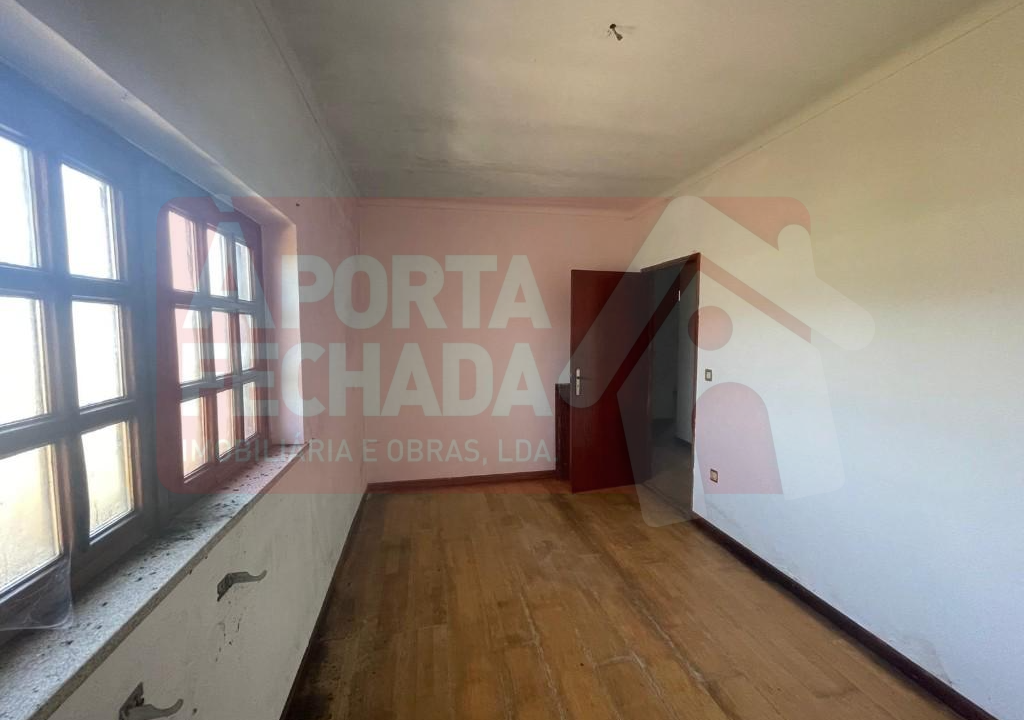 Captura de ecrã 2025-09-30 120945
